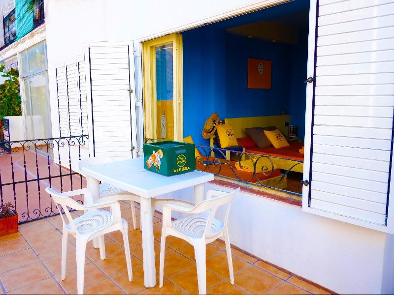 Ten Hostel Ibiza Town Exterior photo